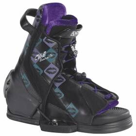 CWB Ember S 34-35, Switch Hinge teknolojili ve çift bağcıklı kadın wakeboard ayak bağlaması.